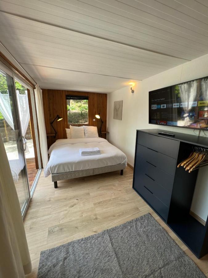 Superbe Cabane Jacuzzi Jardin Clim Wifi Parking Meyreuil Esterno foto